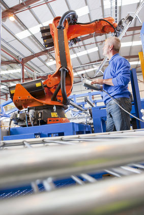 Norme europee: come tenere conto del contatto tra uomo e robot?