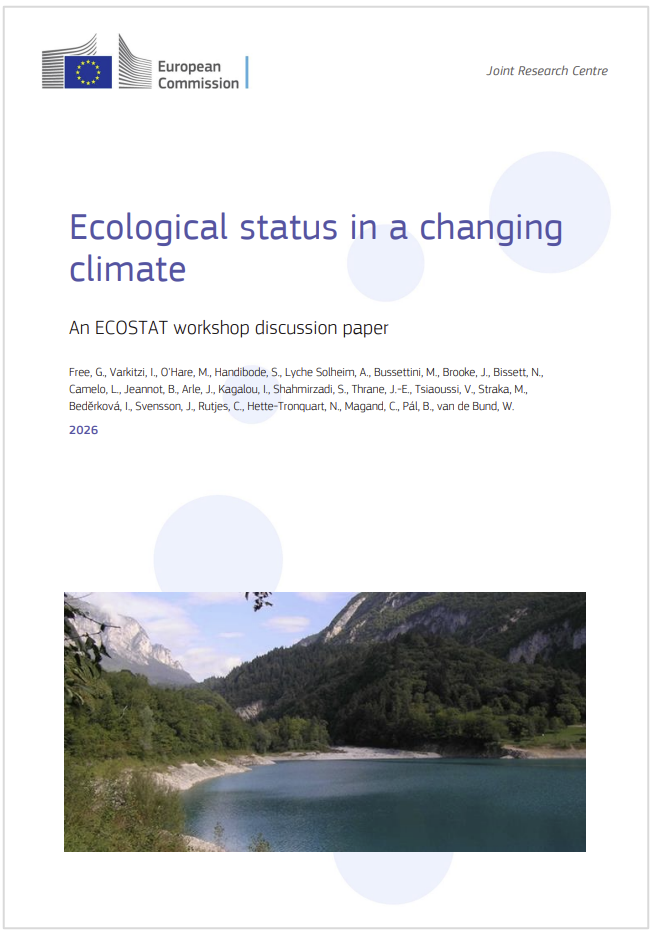 Ecological status in a changing climate